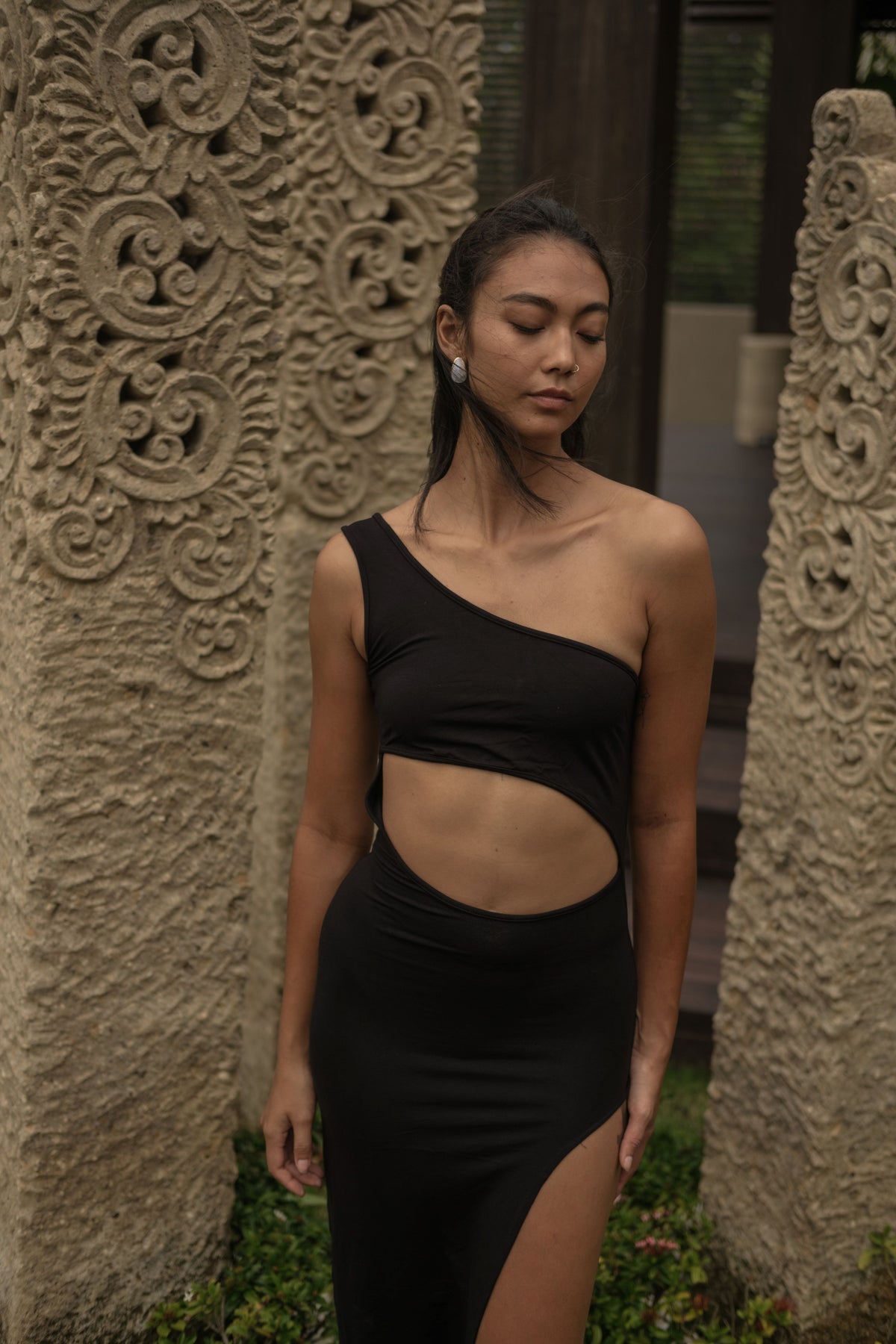 TESORO DRESS IN BLACK